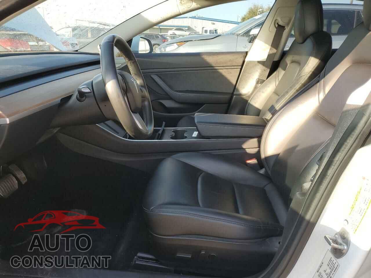 TESLA MODEL 3 2019 - 5YJ3E1EA7KF311855