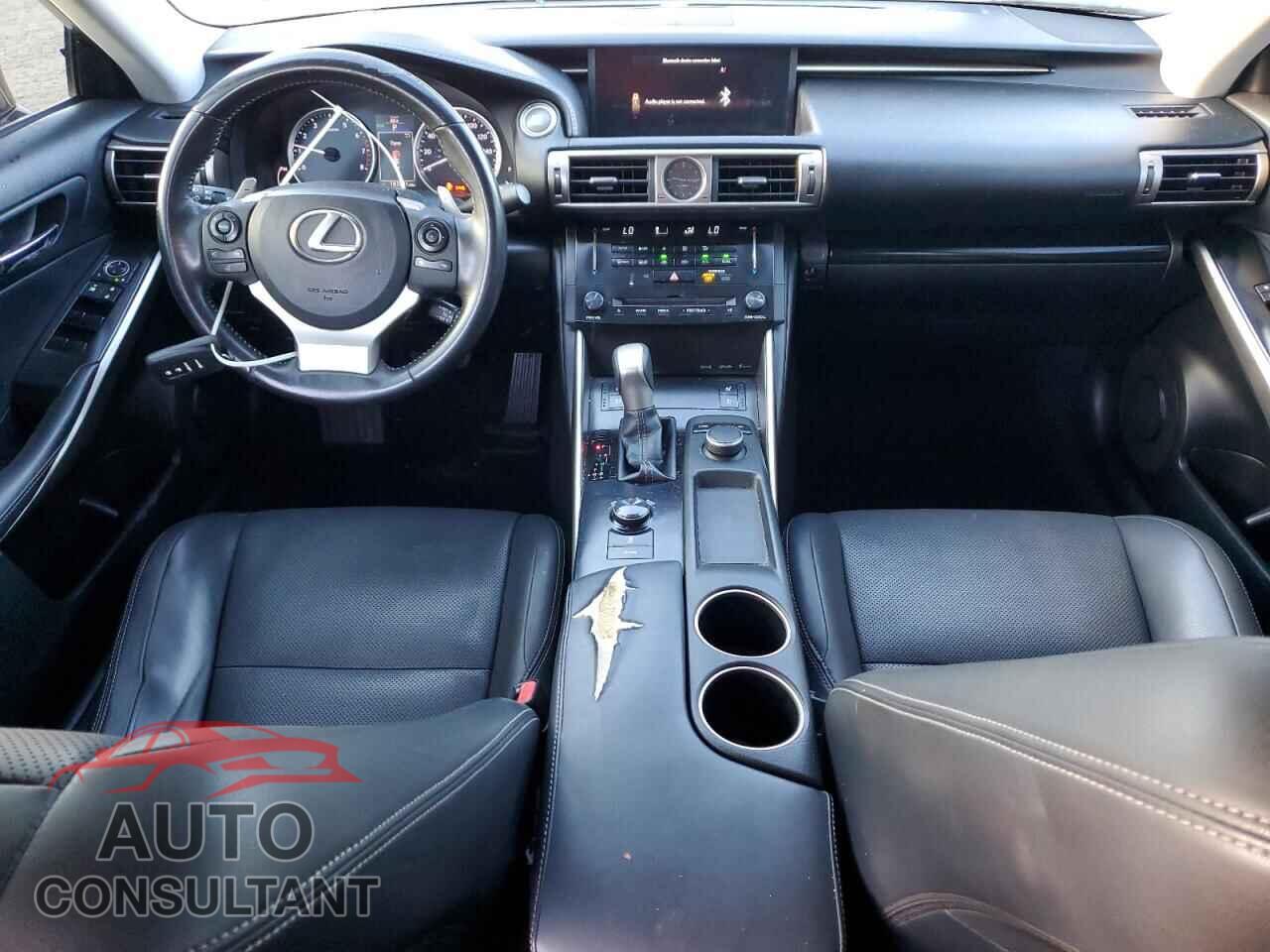 LEXUS IS 2014 - JTHBF1D28E5018327