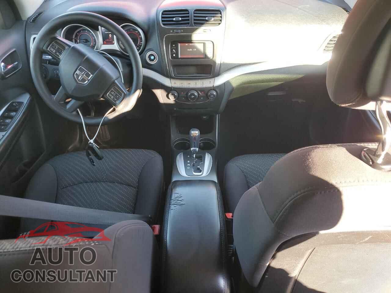 DODGE JOURNEY 2012 - 3C4PDCBG2CT296208