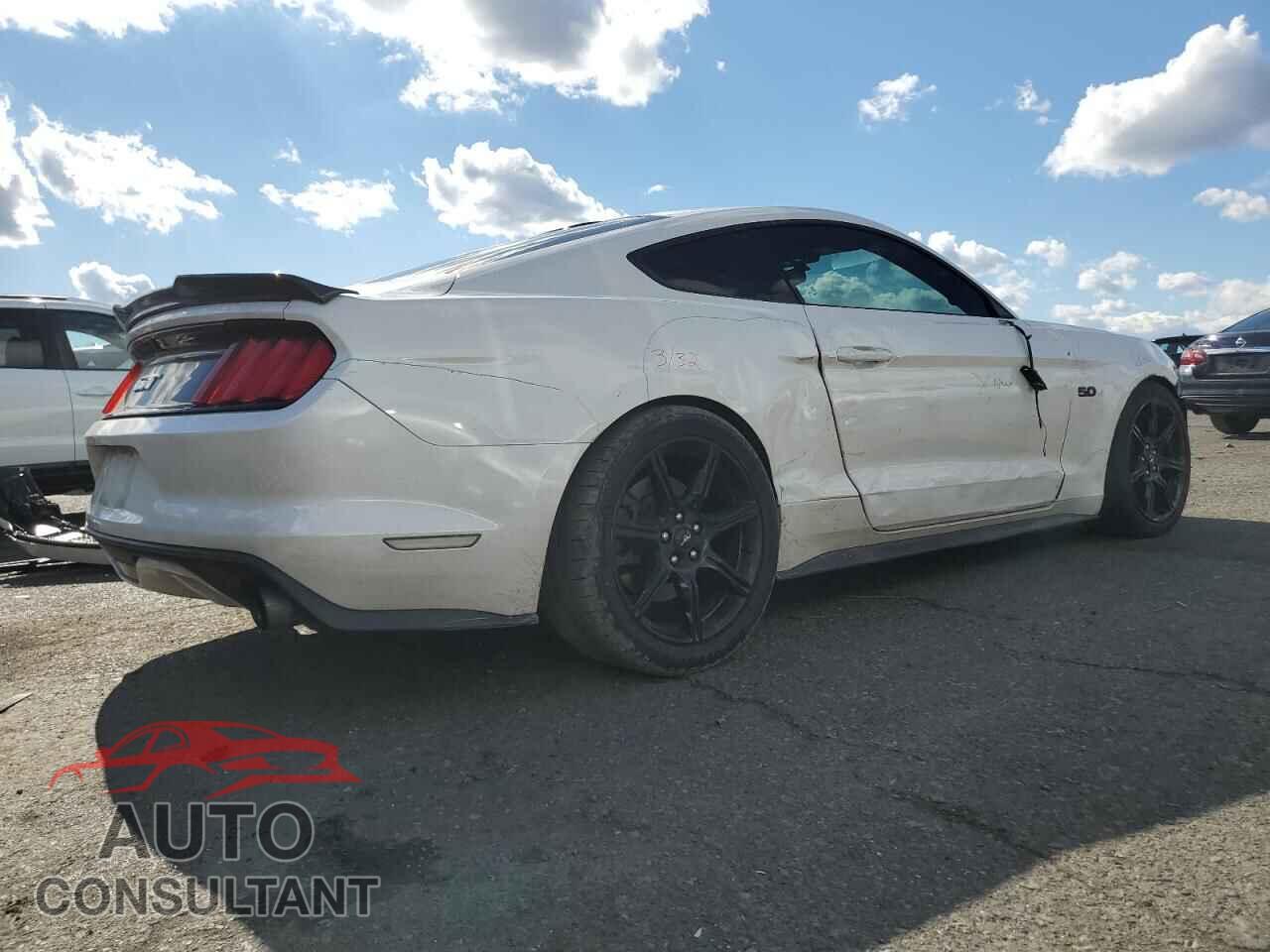 FORD MUSTANG 2017 - 1FA6P8CF1H5329217