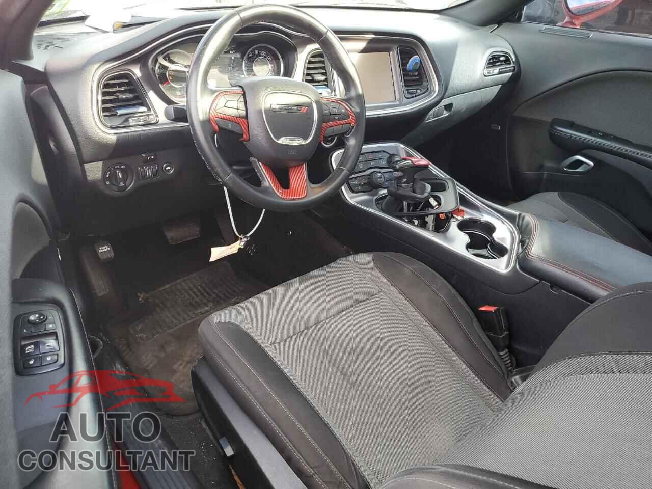 DODGE CHALLENGER 2015 - 2C3CDZAT2FH712081