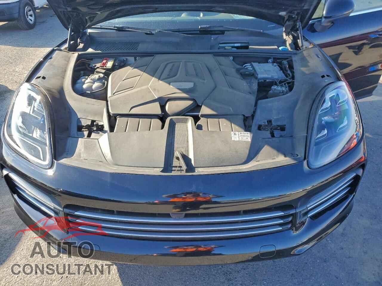 PORSCHE CAYENNE 2020 - WP1AA2AY2LDA04192