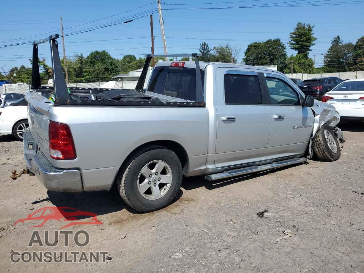 DODGE RAM 1500 2012 - 1C6RD7LP4CS122440