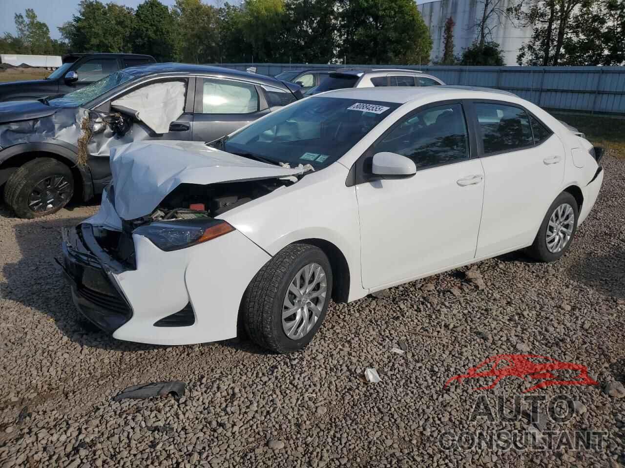 TOYOTA COROLLA 2018 - 2T1BURHEXJC067679