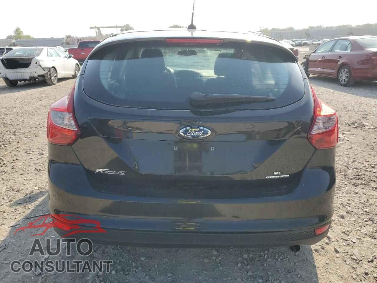 FORD FOCUS 2014 - 1FADP3K27EL372671