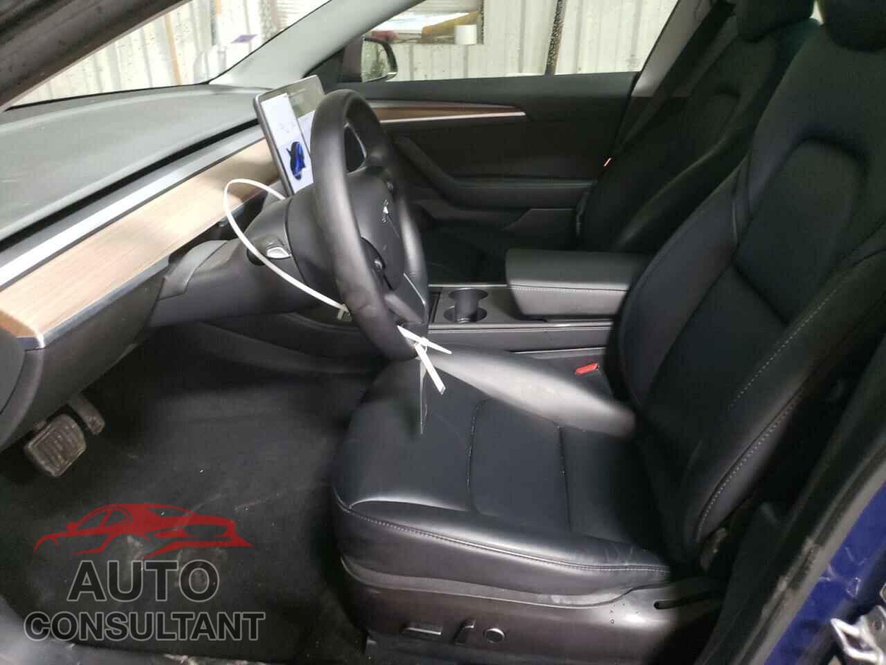 TESLA MODEL 3 2021 - 5YJ3E1EB7MF066860