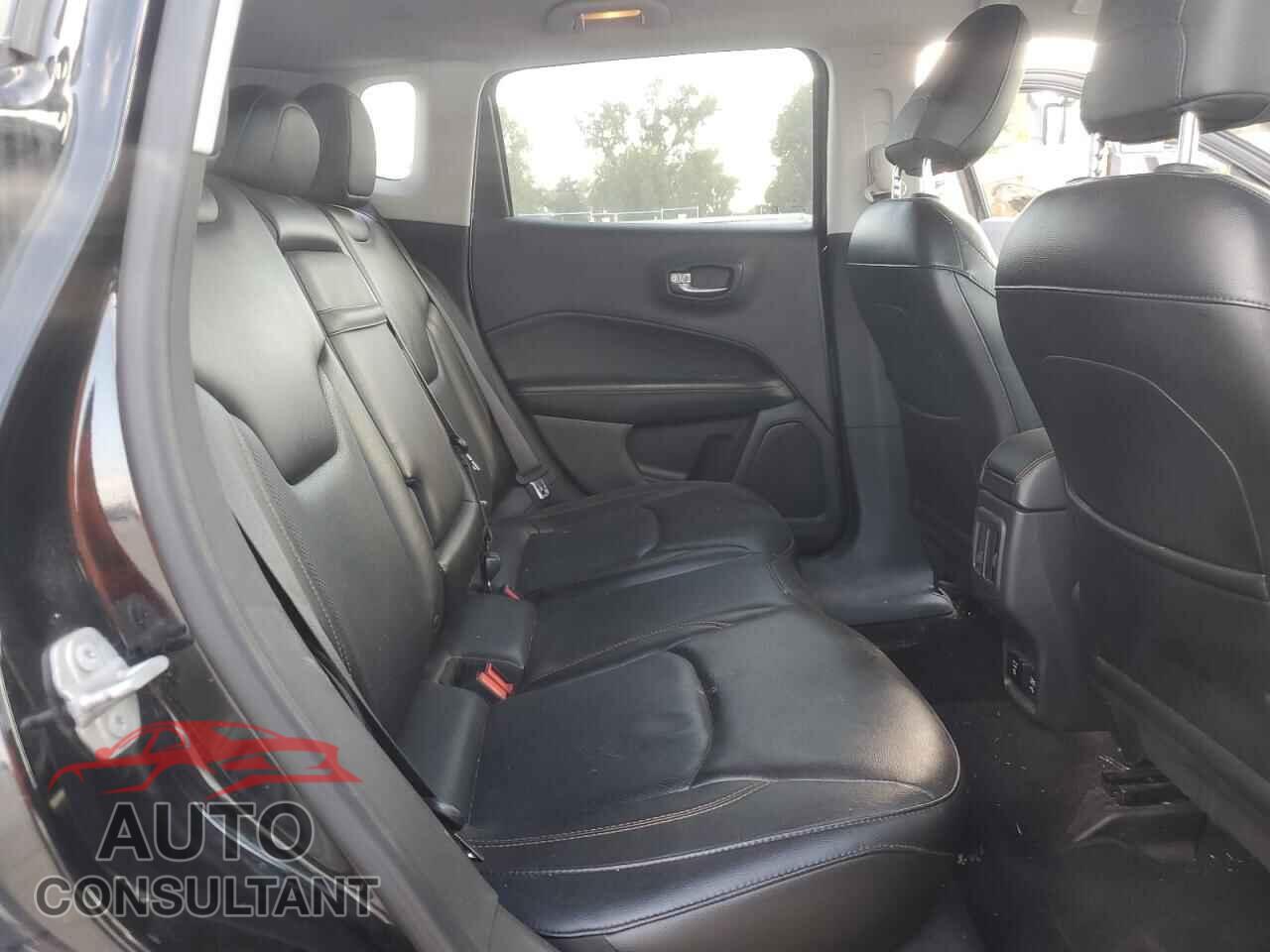 JEEP COMPASS 2018 - 3C4NJDCB2JT340620