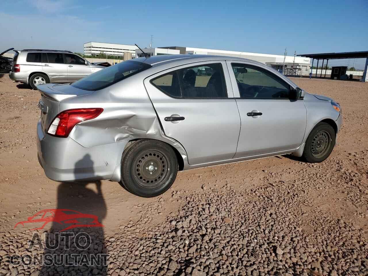 NISSAN VERSA 2017 - 3N1CN7AP3HL802059