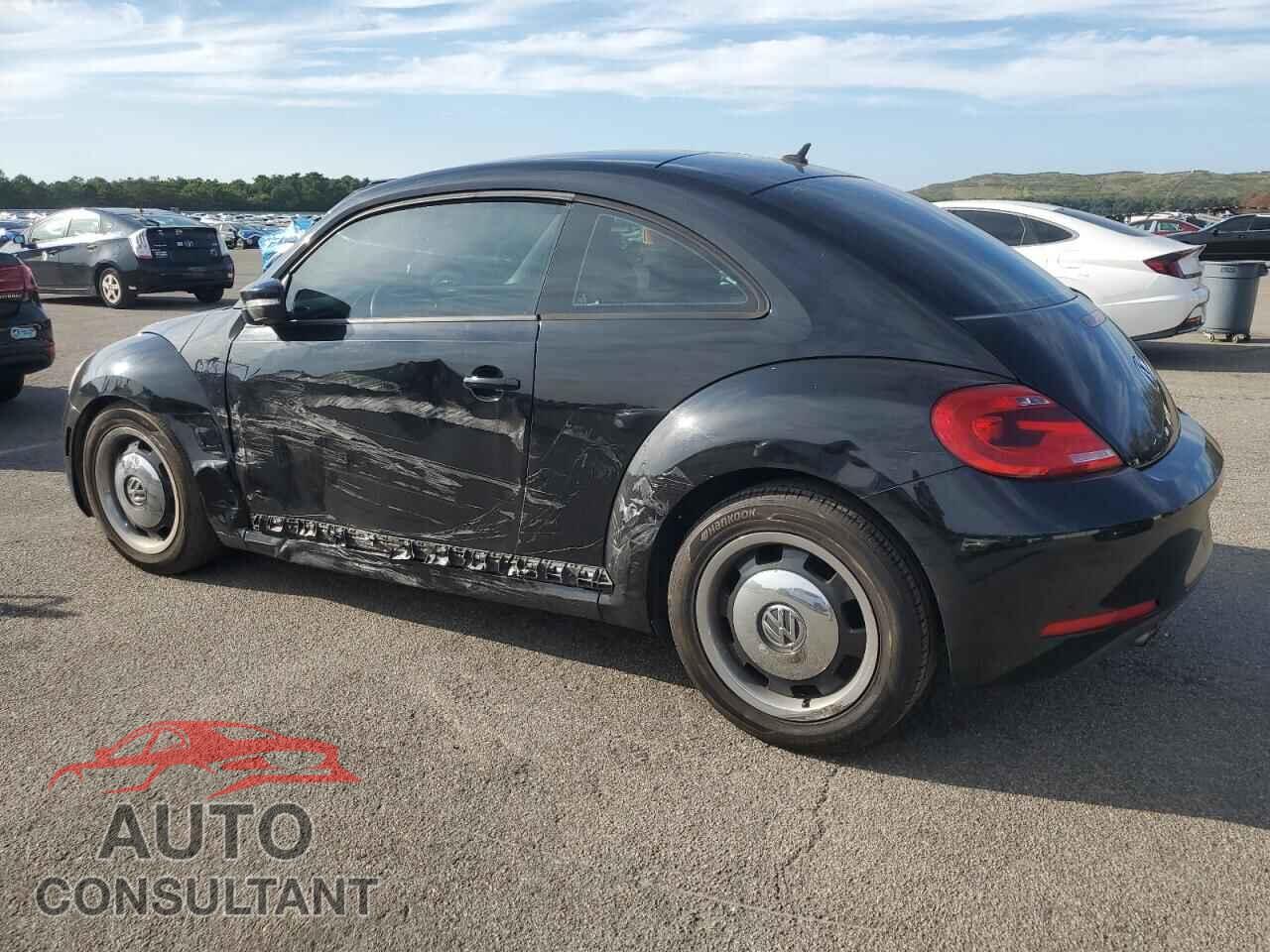VOLKSWAGEN BEETLE 2012 - 3VWJP7AT7CM659676