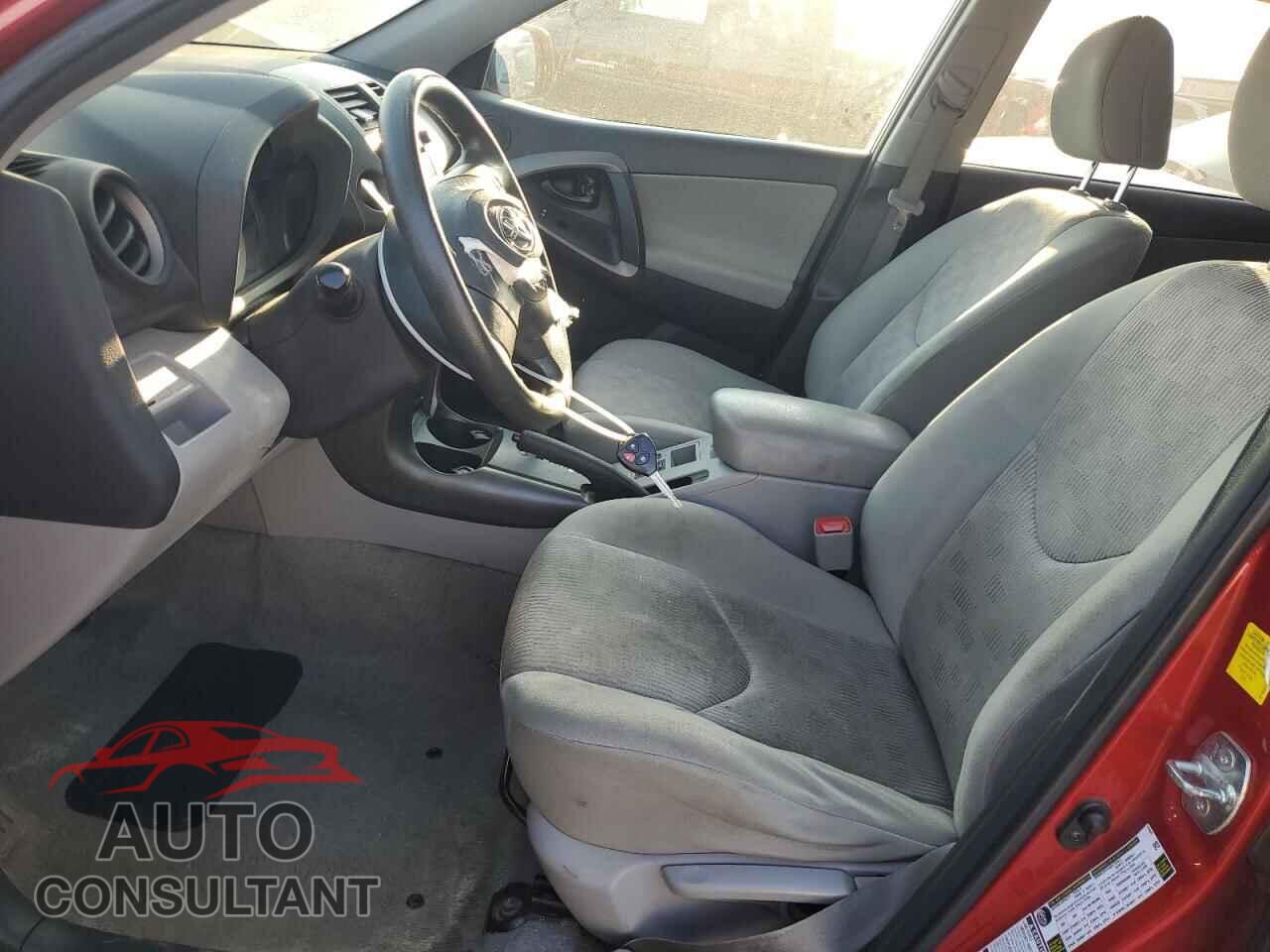 TOYOTA RAV4 2011 - 2T3BF4DV8BW101726