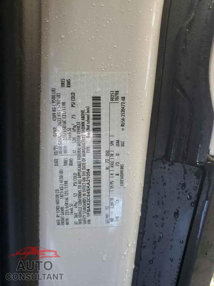 FORD TRANSIT 2025 - 1FBAX2C84SKA21054
