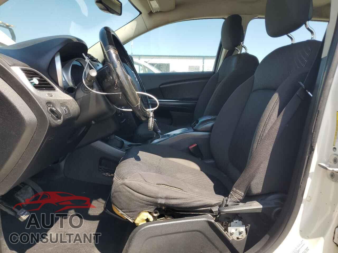 DODGE JOURNEY 2012 - 3C4PDCAB5CT232069