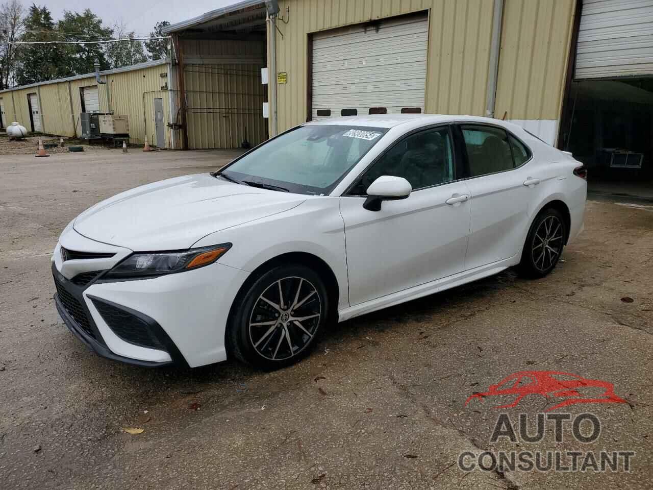 TOYOTA CAMRY 2022 - 4T1G11AKXNU691132