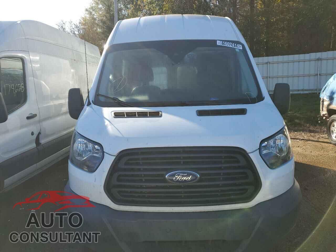 FORD TRANSIT 2018 - 1FTYR2XG6JKA52990