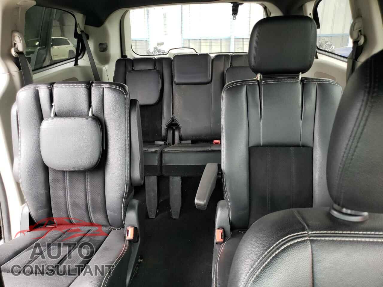 DODGE CARAVAN 2018 - 2C4RDGCGXJR208651