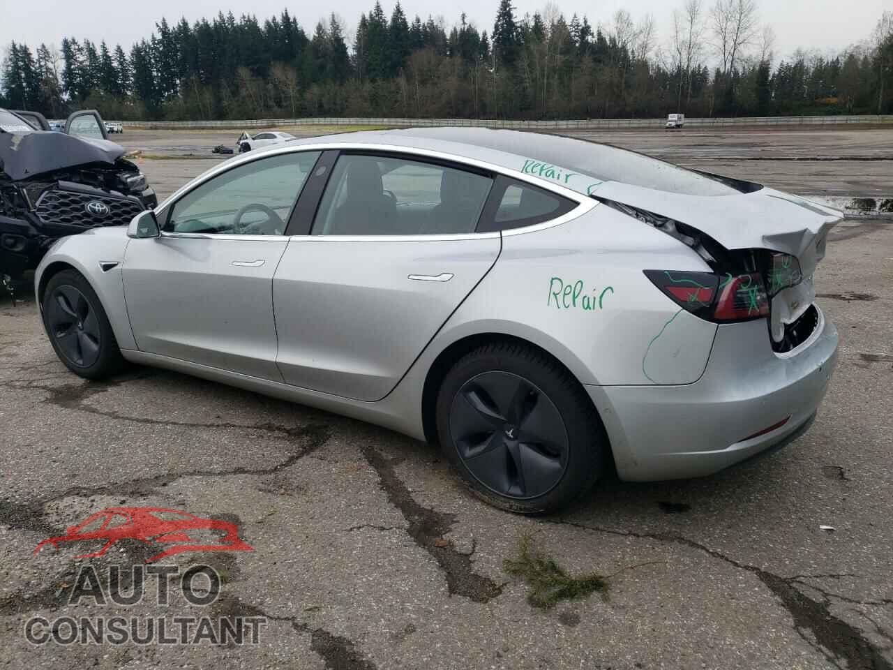 TESLA MODEL 3 2018 - 5YJ3E1EB4JF065306