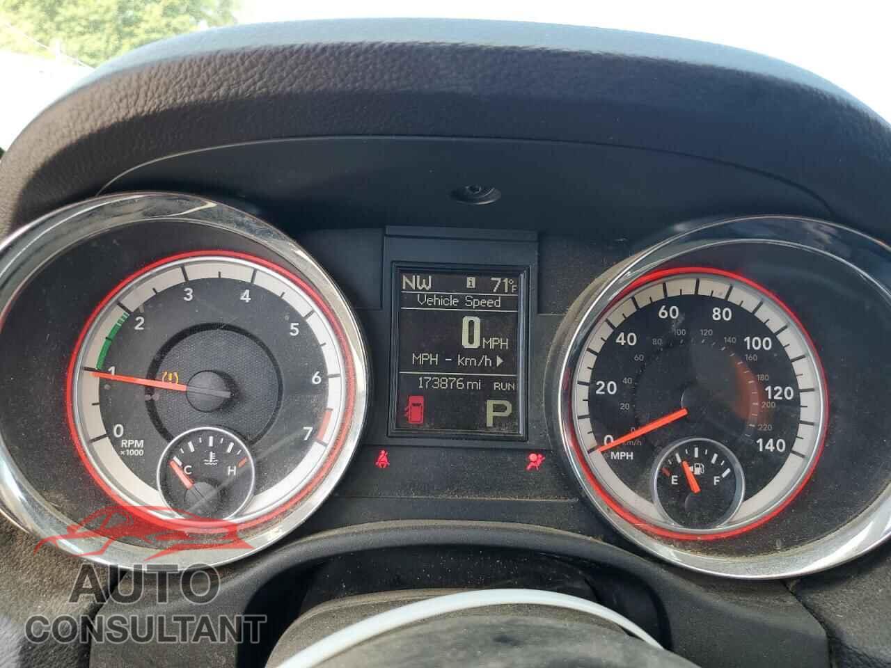 DODGE DURANGO 2013 - 1C4RDHAG3DC681958