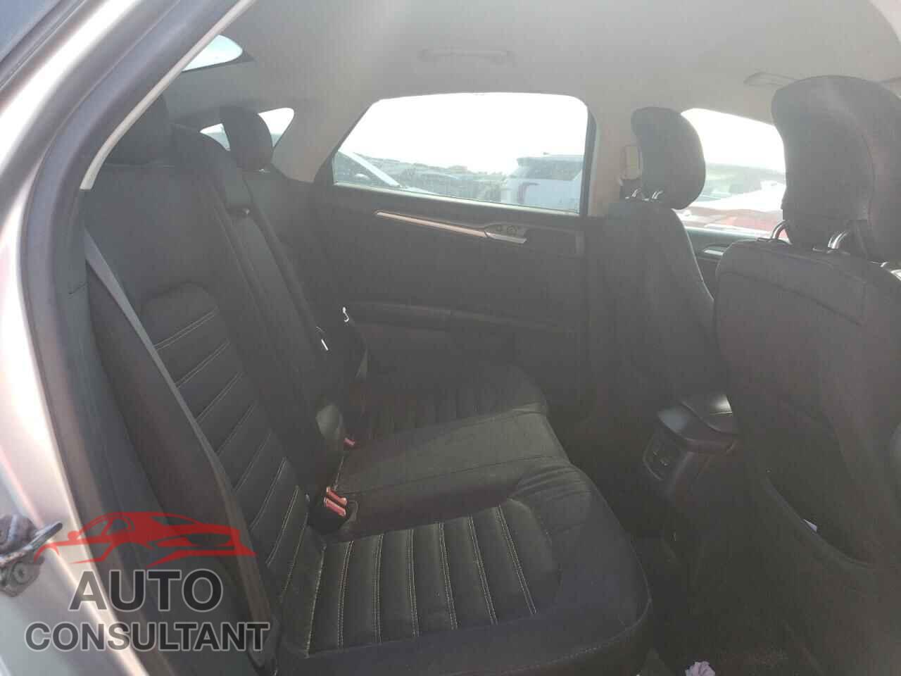 FORD FUSION 2013 - 3FA6P0H76DR331880