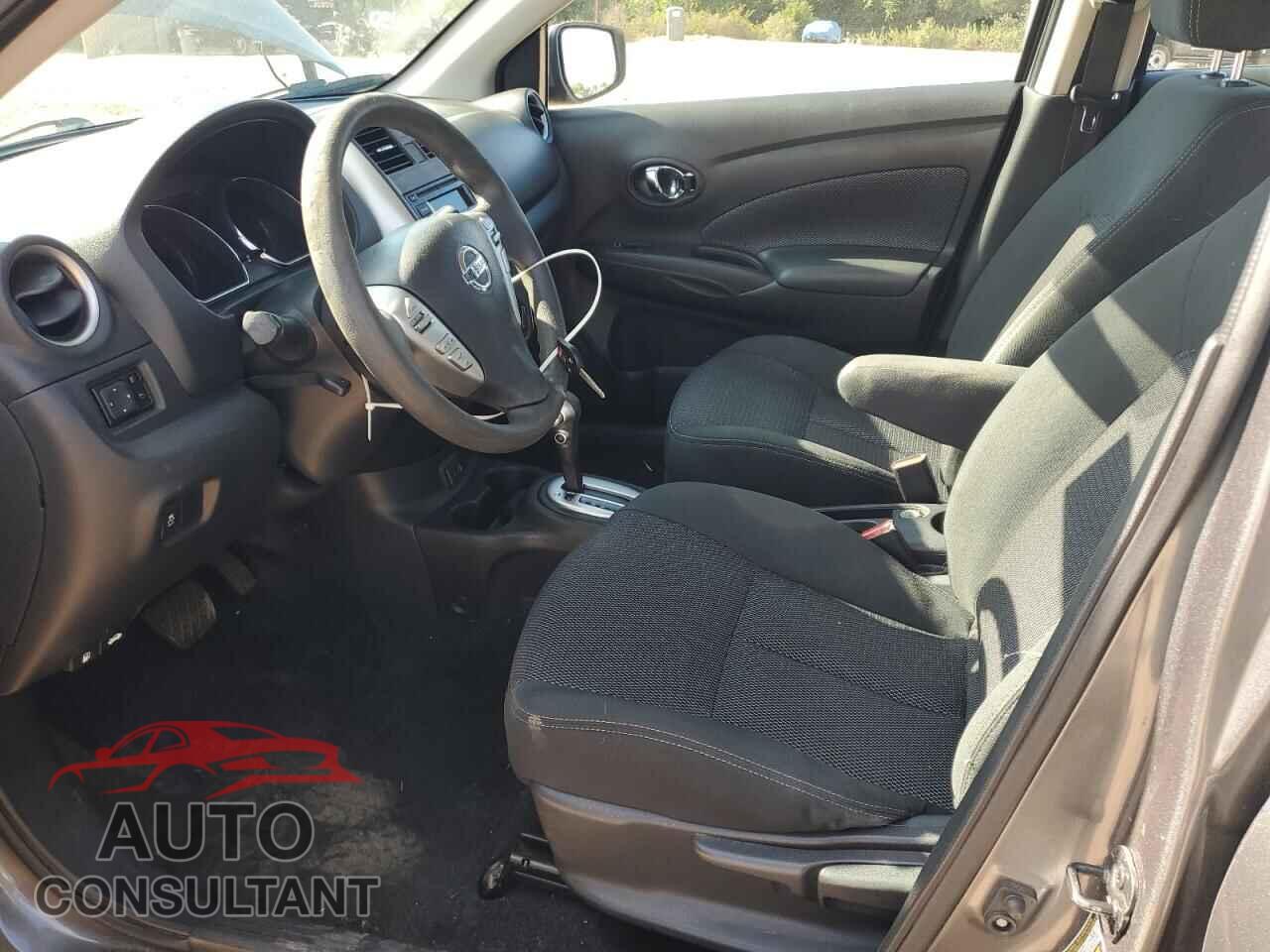 NISSAN VERSA 2017 - 3N1CN7AP3HL847440