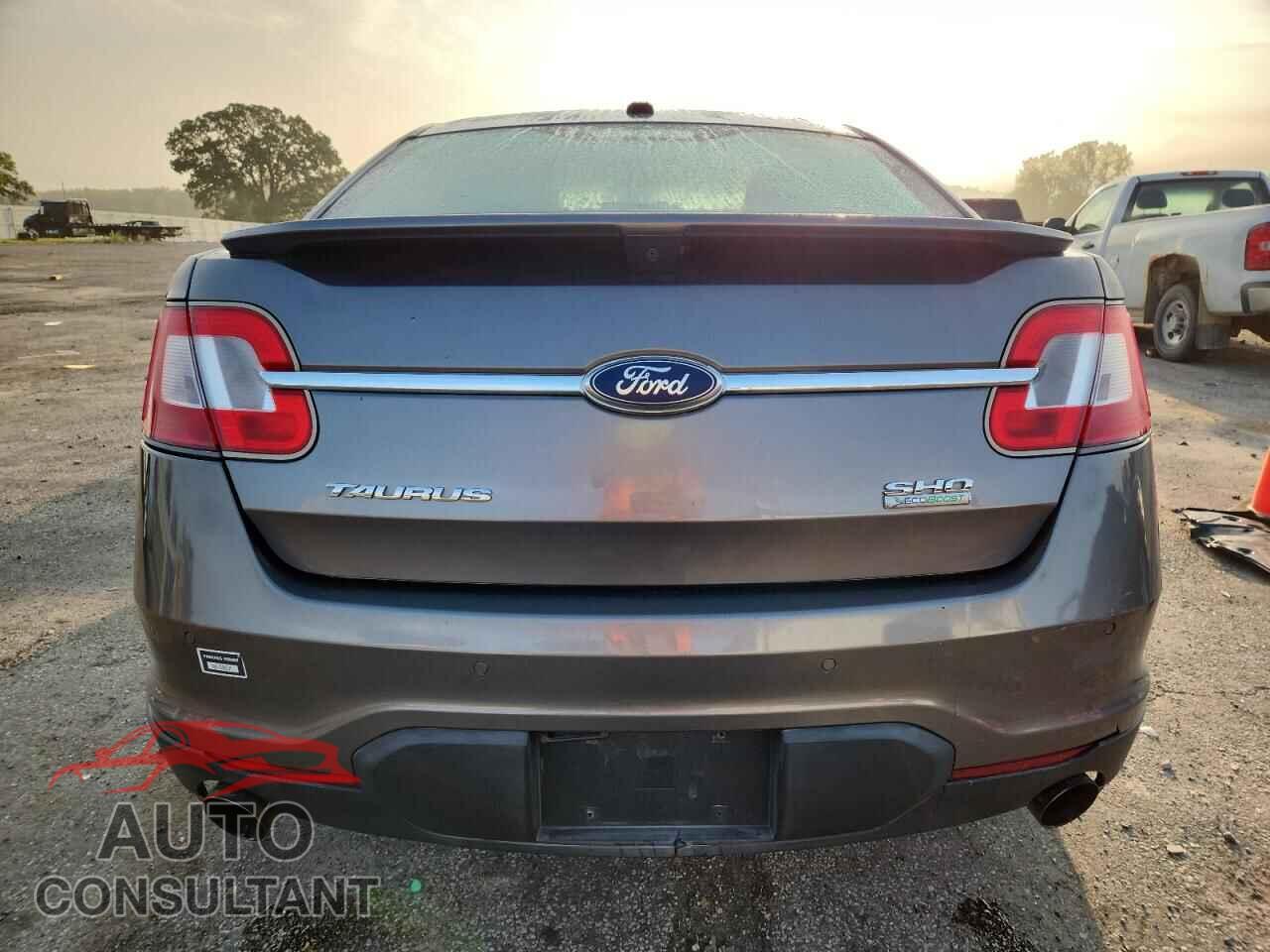 FORD TAURUS 2011 - 1FAHP2KTXBG137125