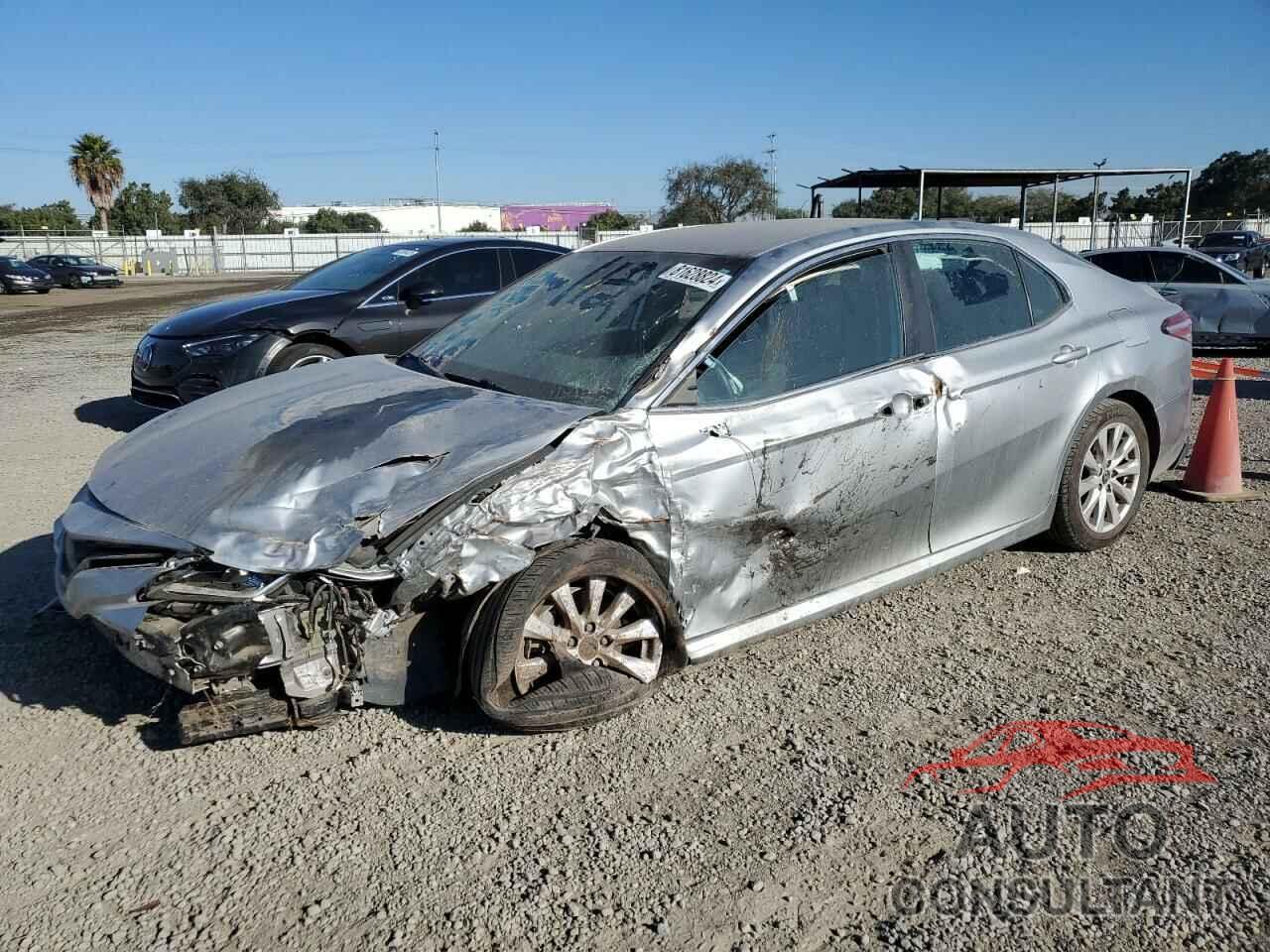 TOYOTA CAMRY 2020 - 4T1C11AK6LU883871