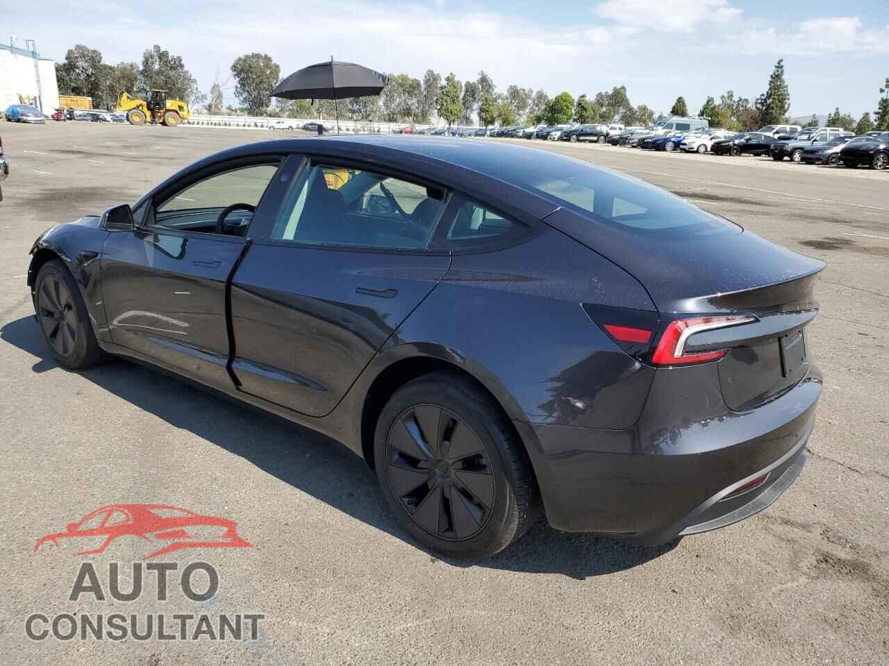 TESLA MODEL 3 2025 - 5YJ3E1EA6SF072203