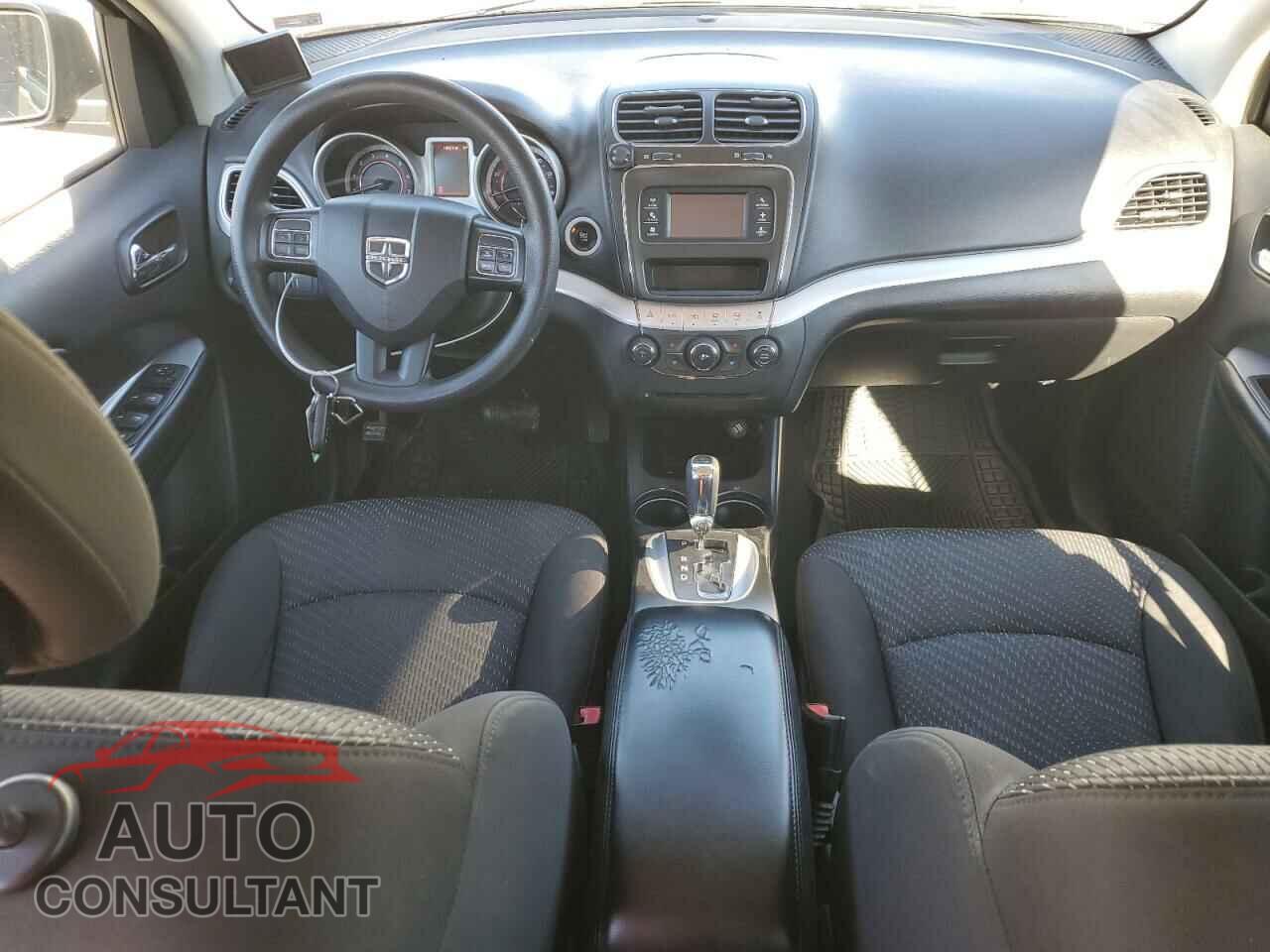 DODGE JOURNEY 2015 - 3C4PDCAB1FT708046