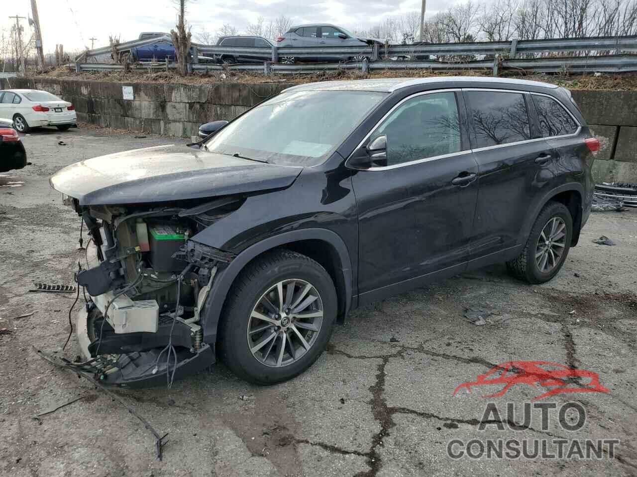 TOYOTA HIGHLANDER 2019 - 5TDJZRFH9KS570560