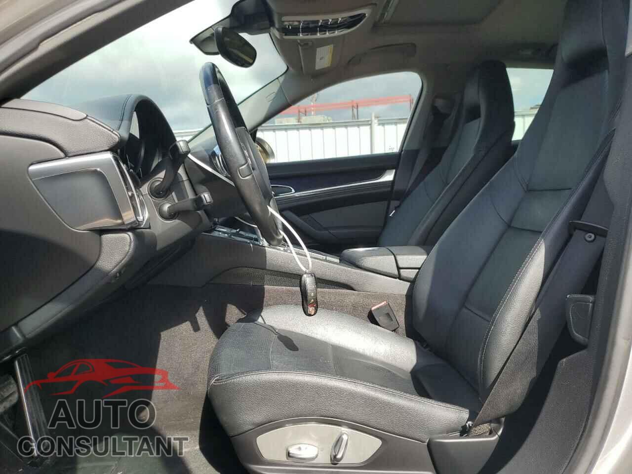 PORSCHE PANAMERA 2012 - WP0AA2A7XCL071606