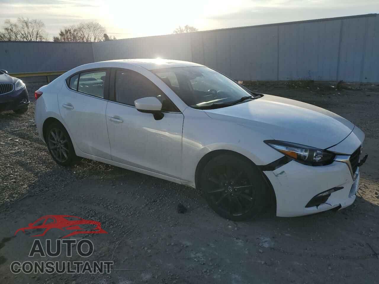 MAZDA 3 2018 - 3MZBN1V32JM190429