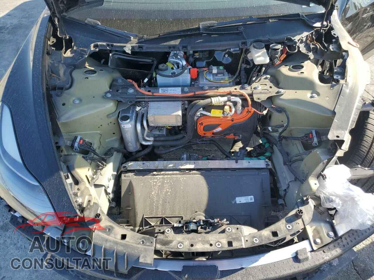 TESLA MODEL 3 2023 - 5YJ3E1EA0PF585308