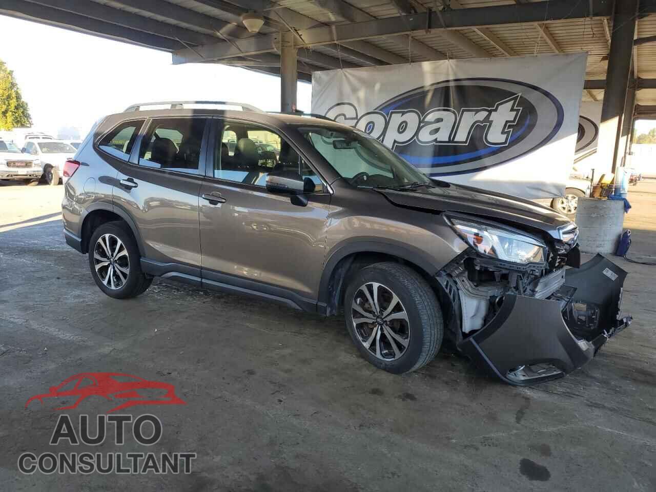 SUBARU FORESTER 2019 - JF2SKAUC5KH405354