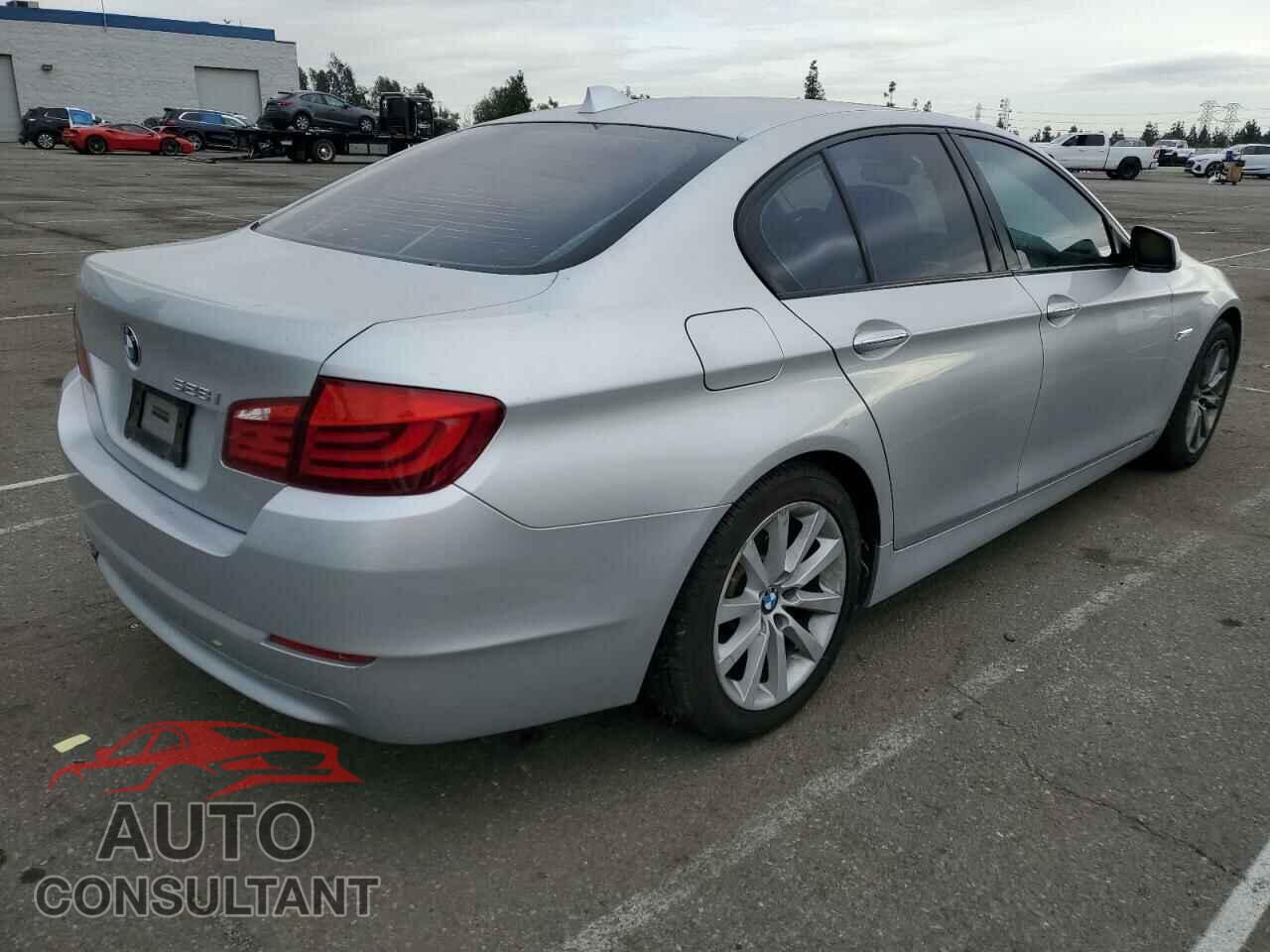 BMW 5 SERIES 2011 - WBAFR1C59BC260991