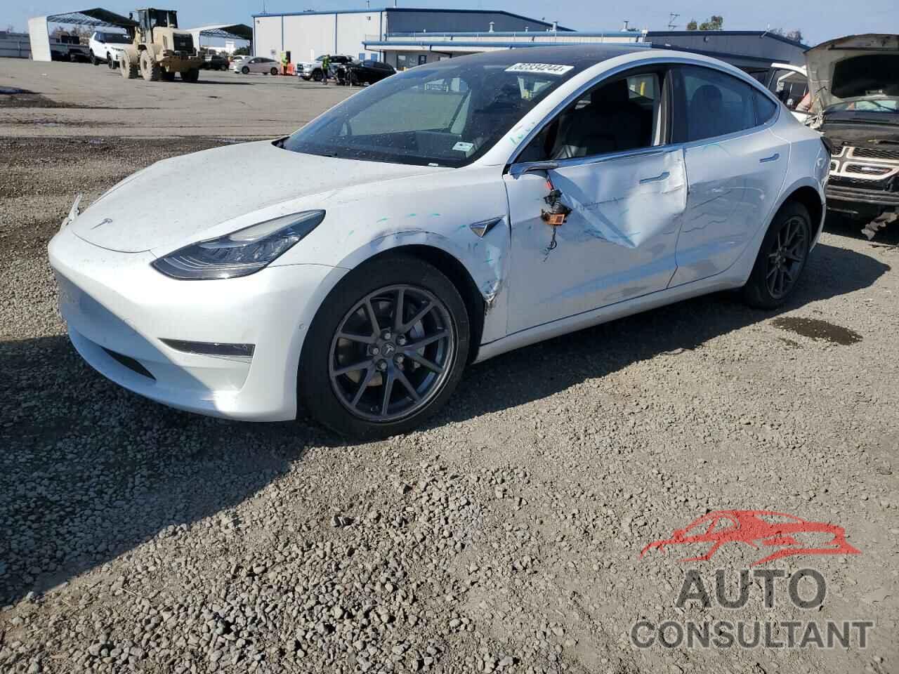 TESLA MODEL 3 2018 - 5YJ3E1EA0JF017244