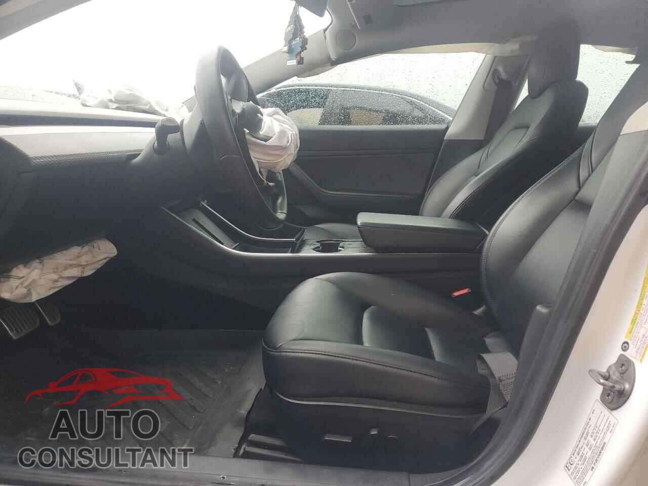 TESLA MODEL 3 2019 - 5YJ3E1EA2KF480455