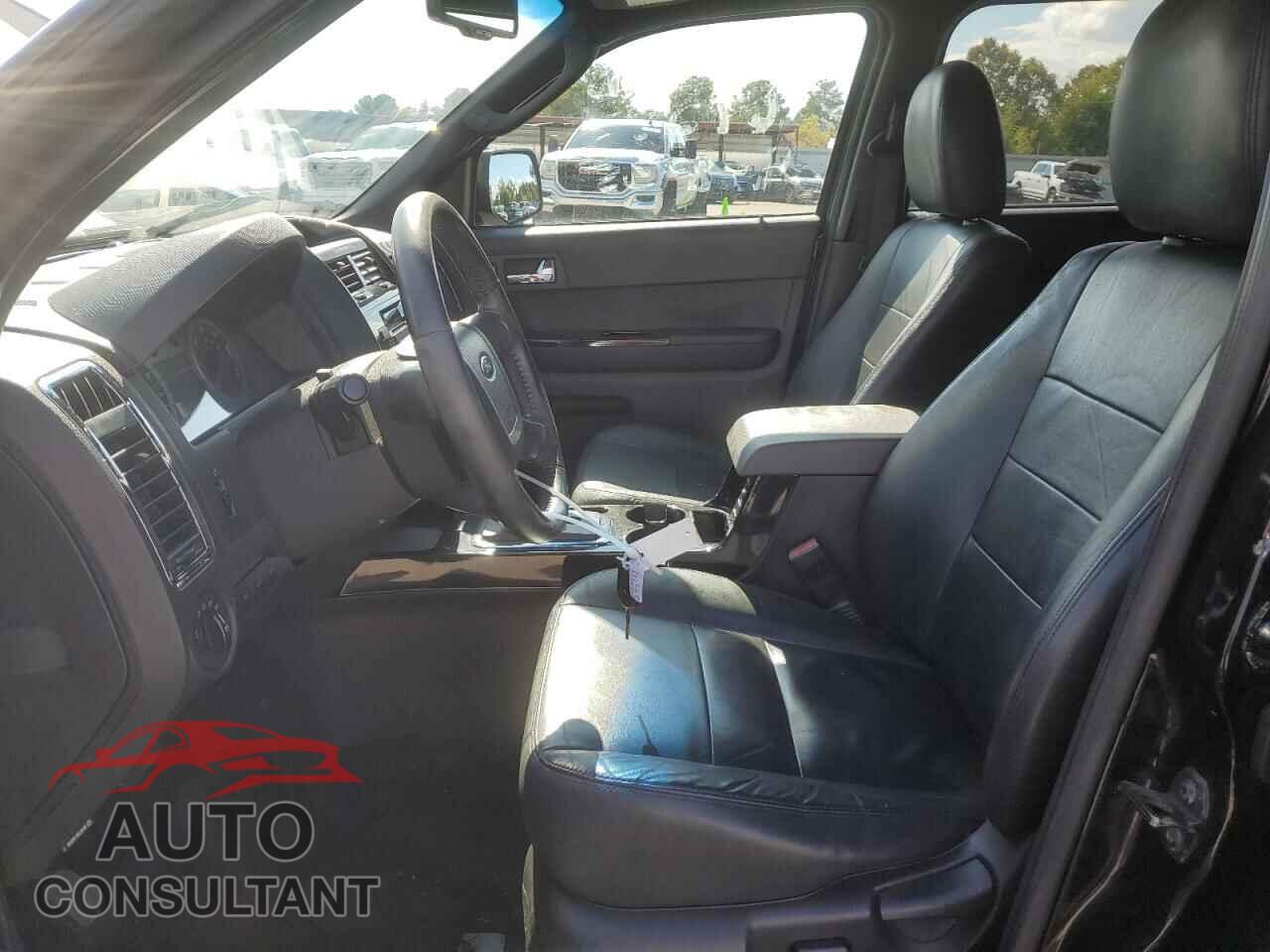 FORD ESCAPE 2010 - 1FMCU9EG0AKB42099