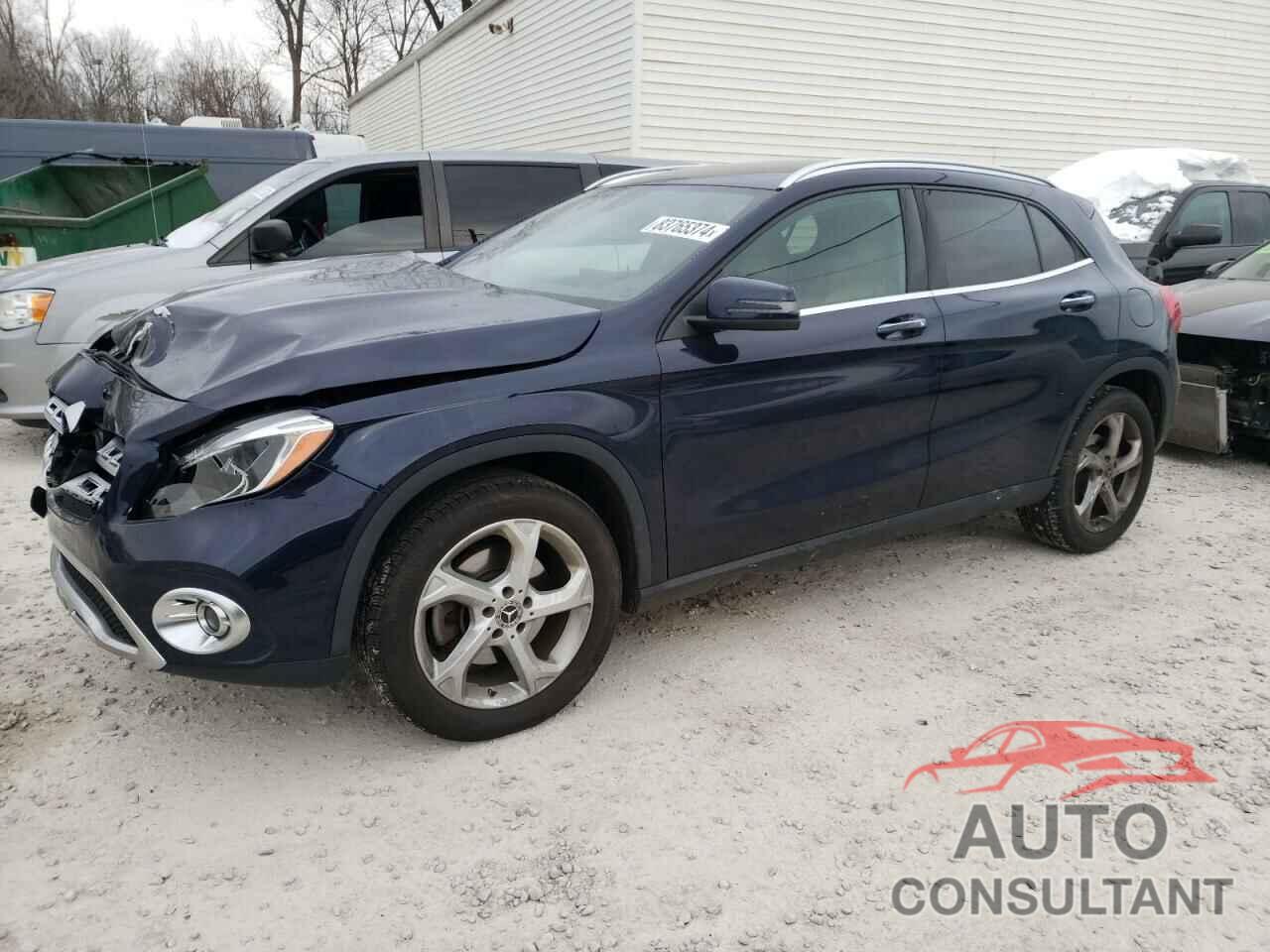 MERCEDES-BENZ GLA-CLASS 2018 - WDCTG4GB5JJ520482