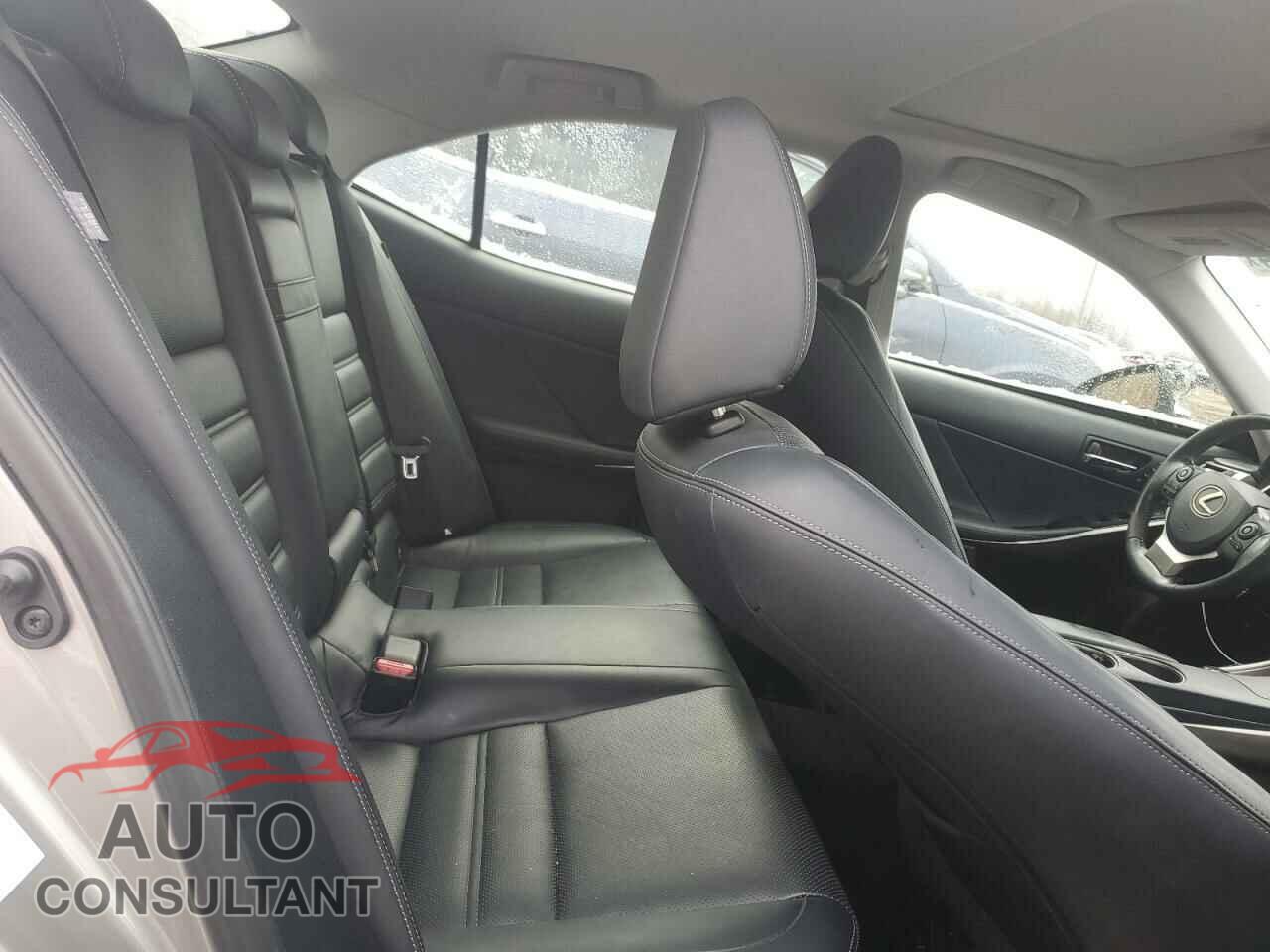 LEXUS IS 2014 - JTHCF1D29E5005011