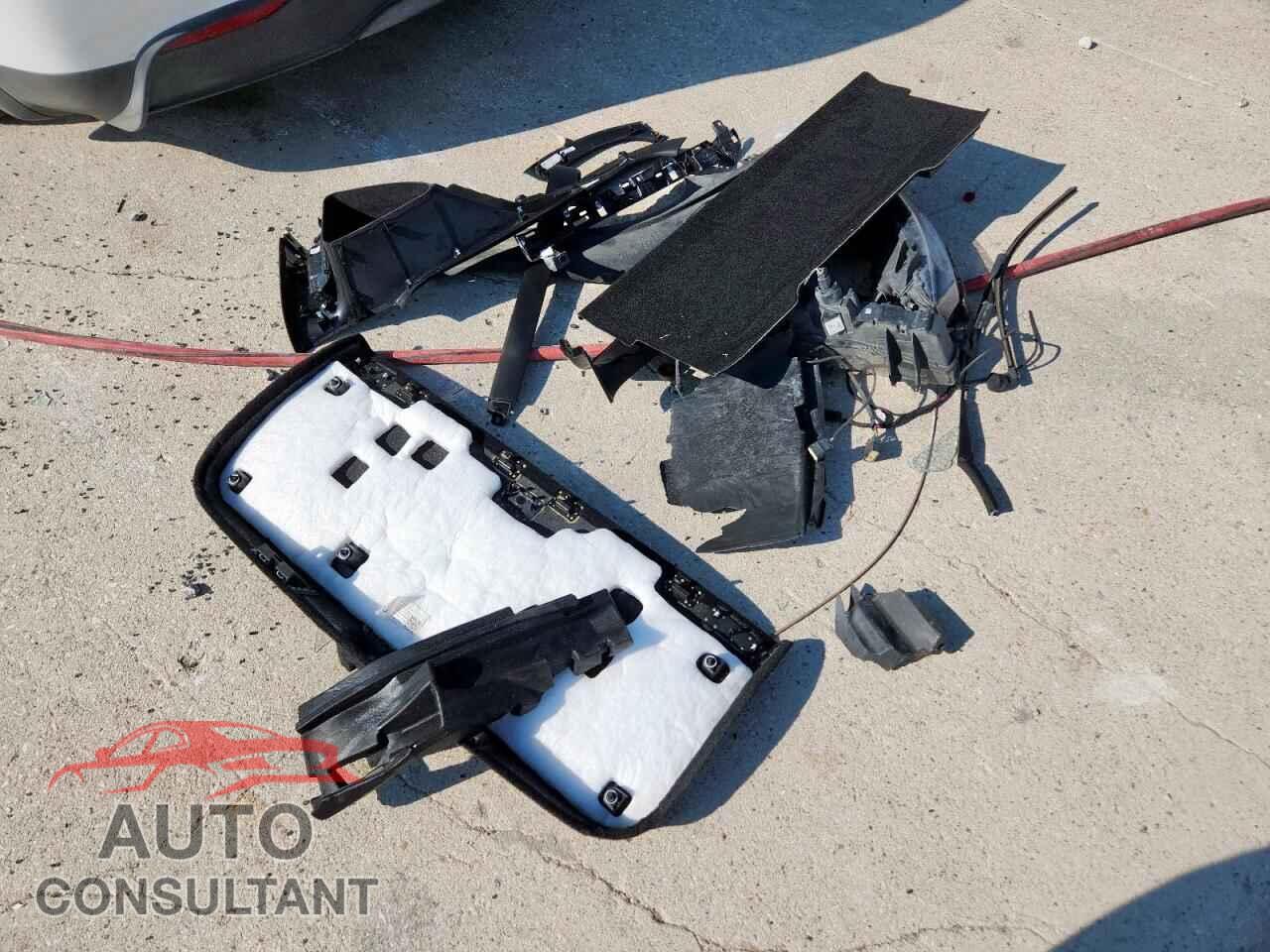 TESLA MODEL X 2022 - 7SAXCBE69NF346414