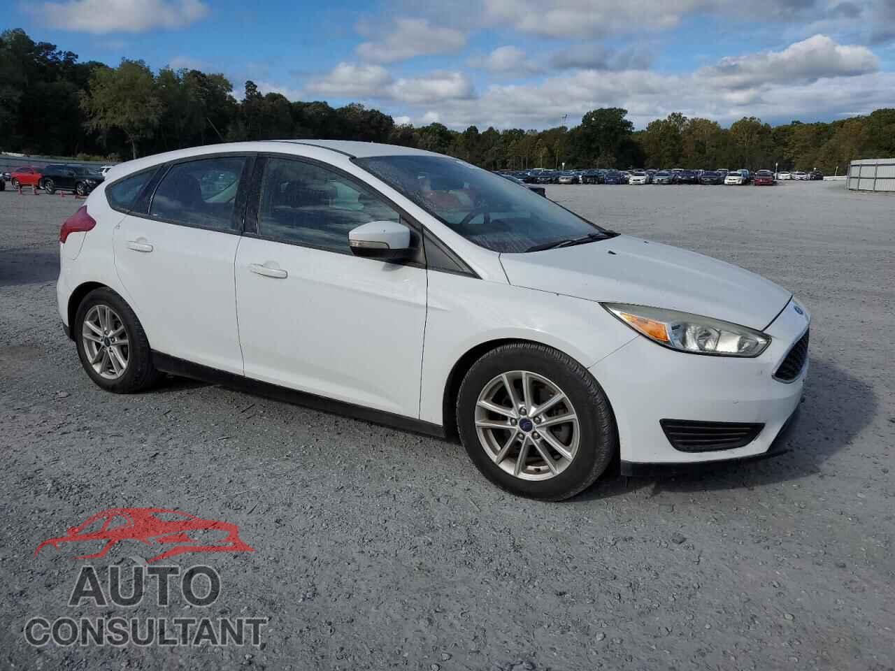 FORD FOCUS 2016 - 1FADP3K29GL325175