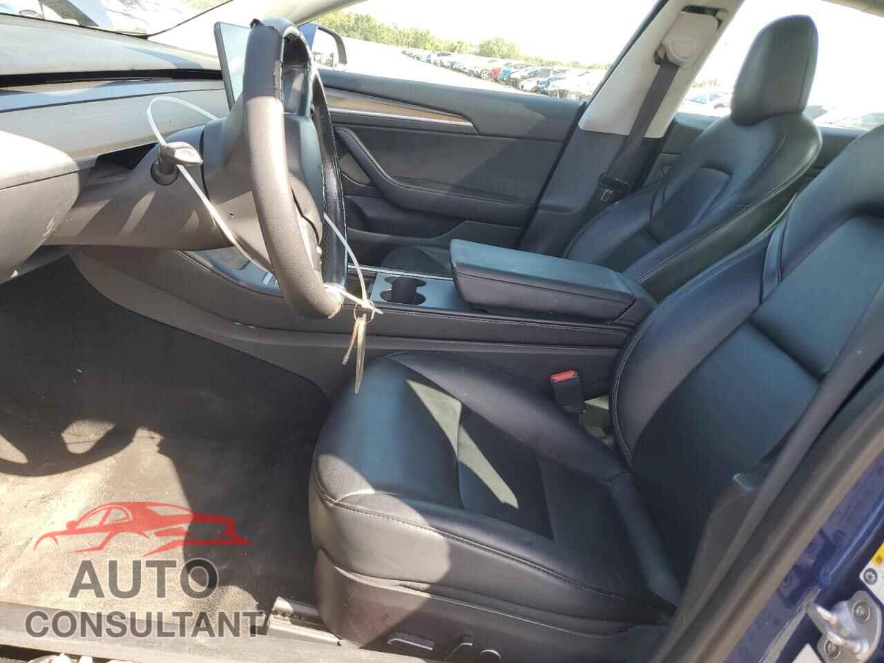 TESLA MODEL 3 2022 - 5YJ3E1EAXNF371956