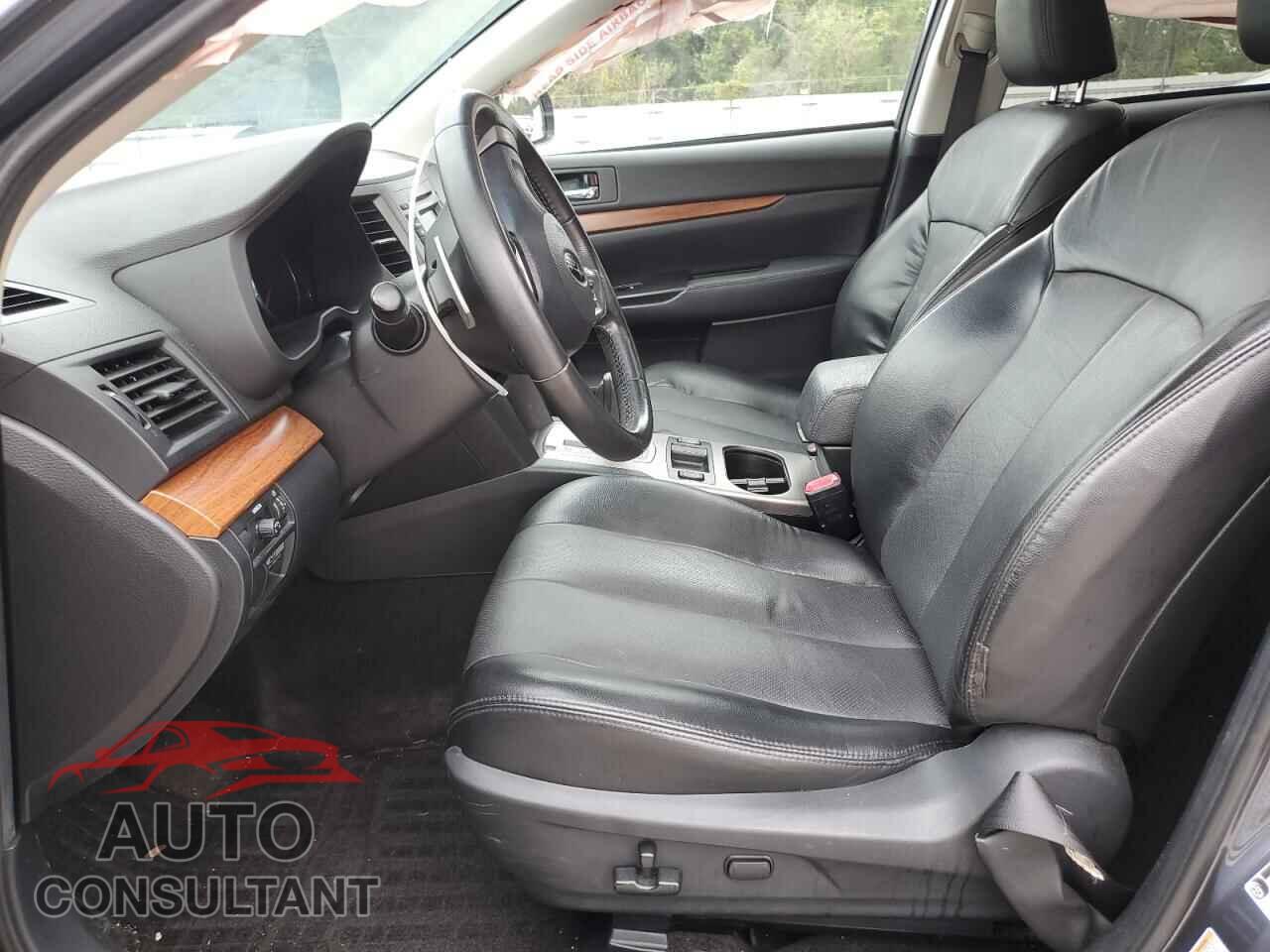 SUBARU OUTBACK 2014 - 4S4BRBLC7E3279321