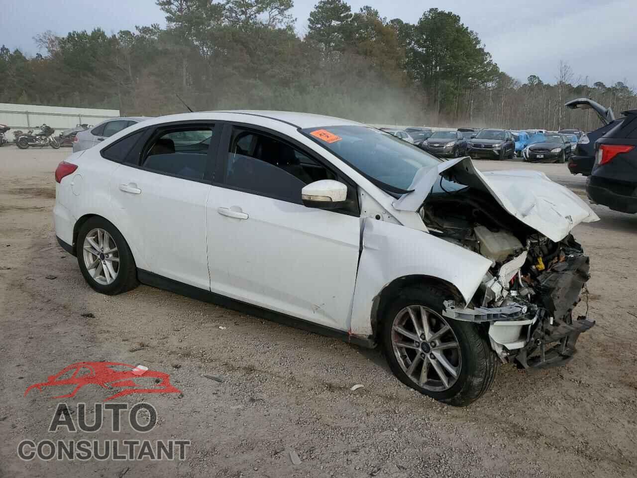FORD FOCUS 2015 - 1FADP3F25FL301853