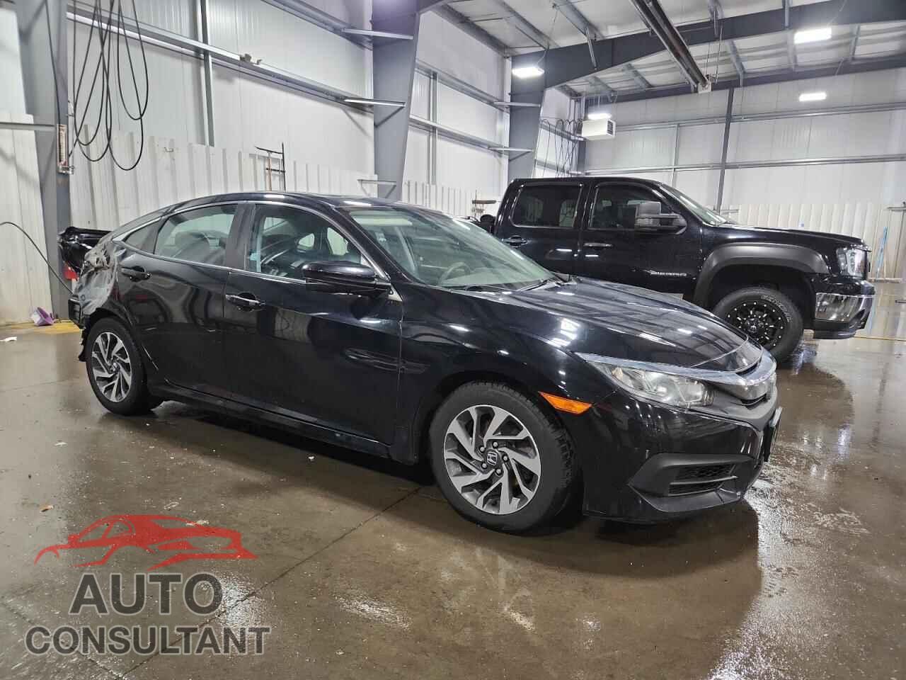 HONDA CIVIC 2017 - 19XFC2F78HE081785