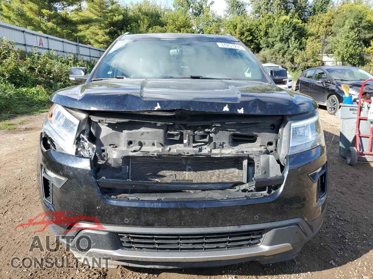 FORD EXPLORER 2018 - 1FM5K7D80JGA35067
