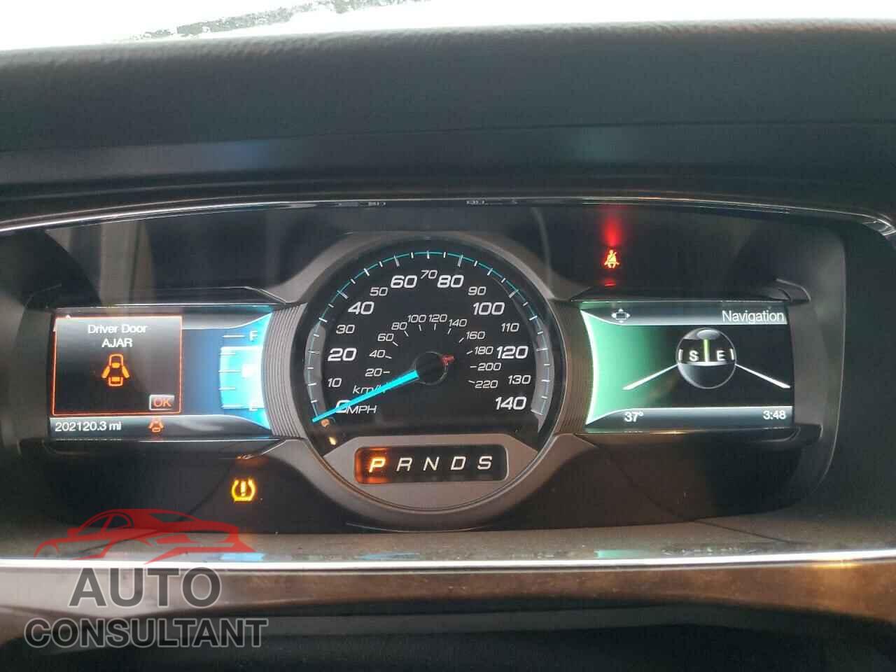FORD TAURUS 2015 - 1FAHP2F88FG170765