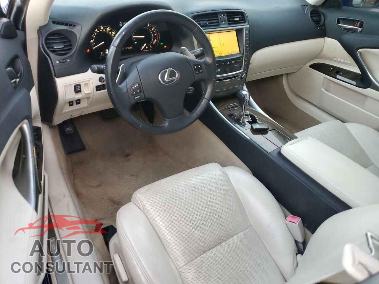LEXUS IS 2010 - JTHFE2C2XA2502734