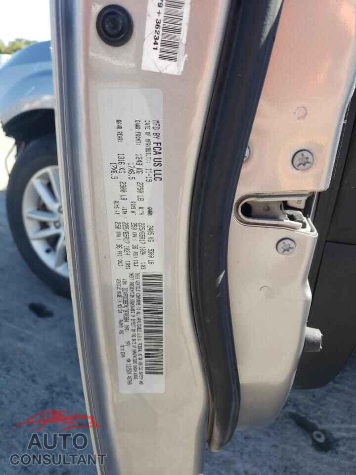 DODGE JOURNEY 2019 - 3C4PDCBB7KT870384