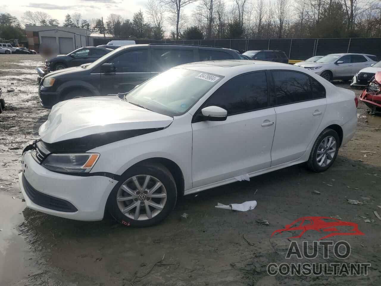 VOLKSWAGEN JETTA 2011 - 3VWDX7AJ2BM305719