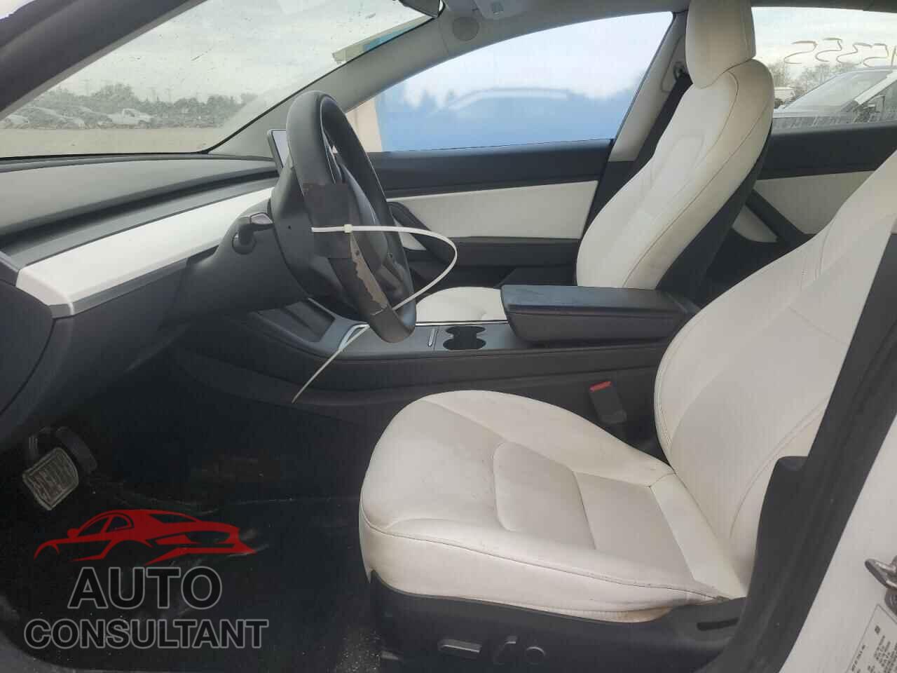 TESLA MODEL 3 2021 - 5YJ3E1EB4MF860182